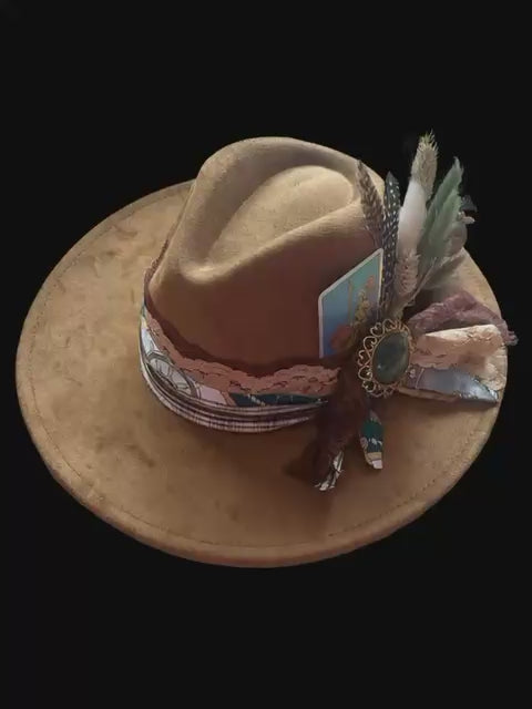 Country Chic Élite: The Hat That Says 'I'm a Boss'